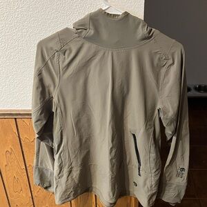 Mountain Hardwear army green Lightweight hooded shirt